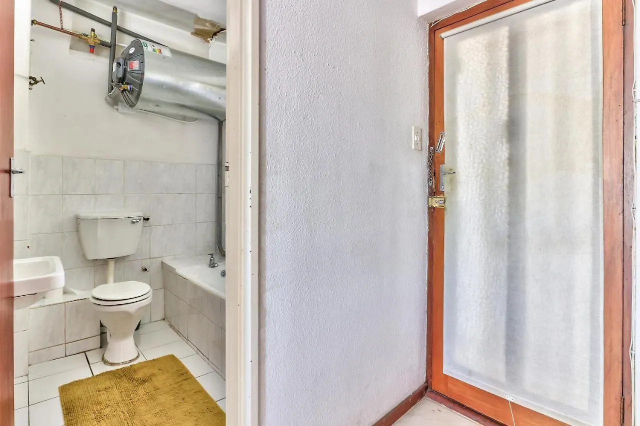 Διαμέρισμα Overbeek Studio 508 On Kloof Street Κέιπ Τάουν